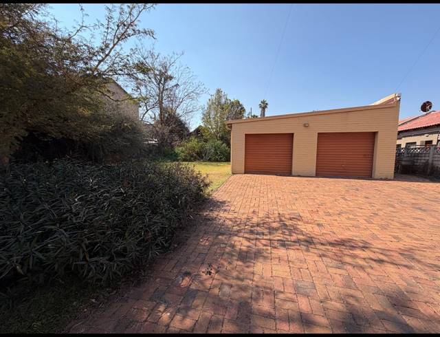 4 BEDROOM HOUSE FOR SALE IN POLOKWANE CENTRAL